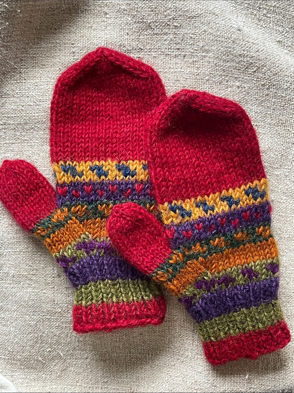 Vintage 100% Wool Mittens Hand-Knit Red Mittens